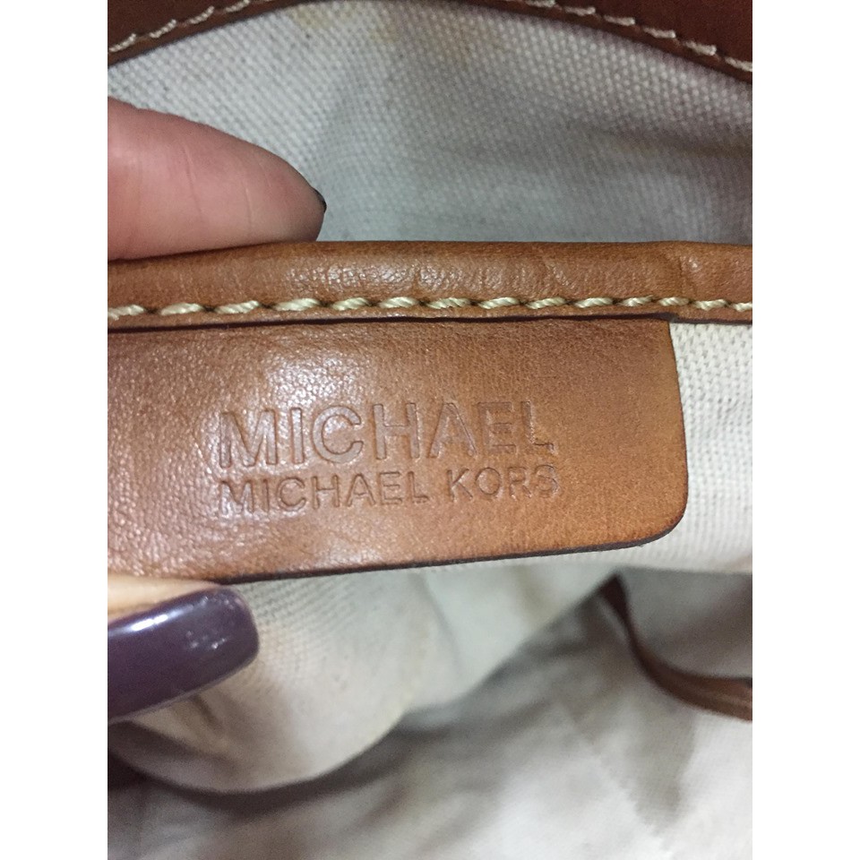 Thanh lý túi xách nữ hiệu Michael Kors da thật, màu nâu