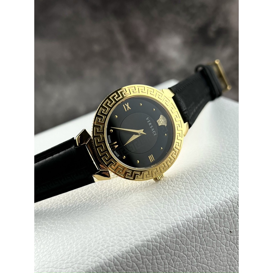 Đồng Hồ Nữ Daphins versace , dây da , màu đen , size 34mm