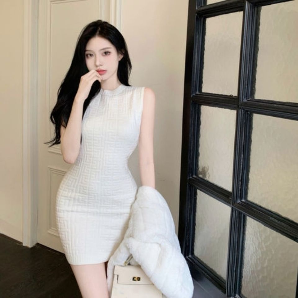 Jiashucheng Đầm Sát Nách Dệt Kim Thời Trang Sang Trọng