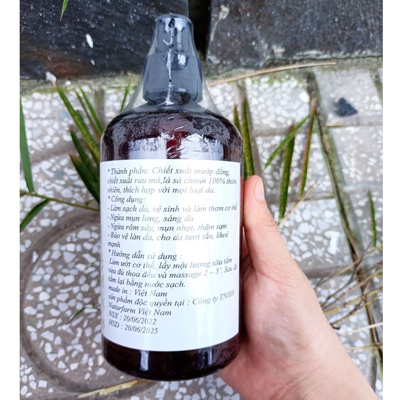 Sữa tắm sạch mụn,sáng da mướp đắng sả chanh chai 500ml