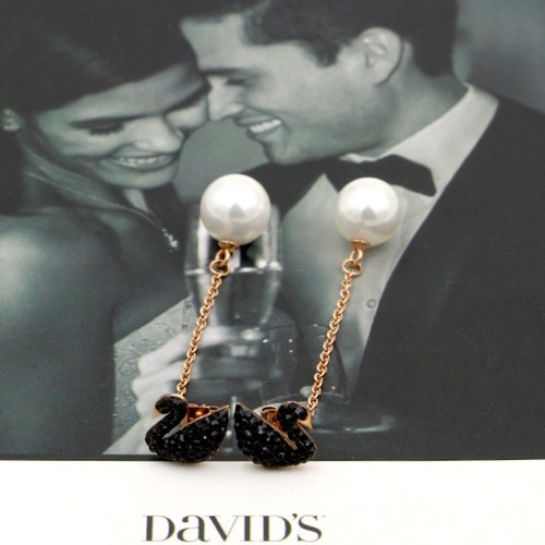 Bông Tai Thiên Nga Titan Ko Đen TT 3363