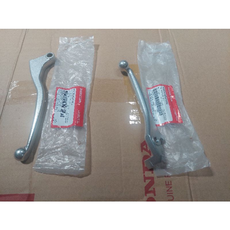 Tay thắng  phải,  tay côn trái winner V1, winner X màu trắng chính hãng