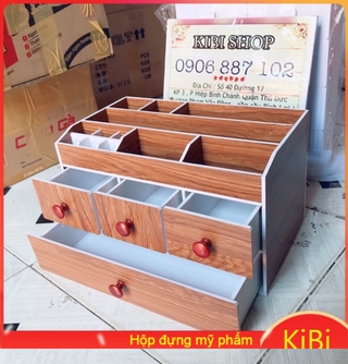 Kệ đựng son - đồ trang điểm giả gỗ - núm gỗ