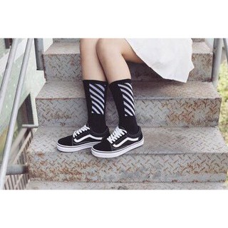 TẤT HÀN QUỐC OFF WHITE
