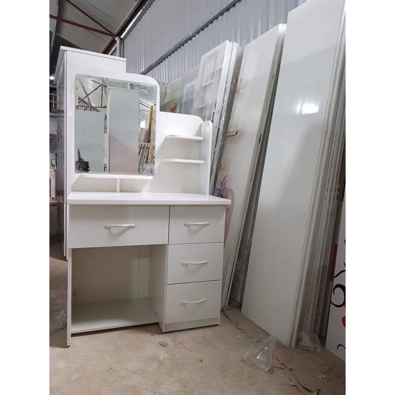 bàn trang điểm thông minh 😍😍 | BigBuy360 - bigbuy360.vn