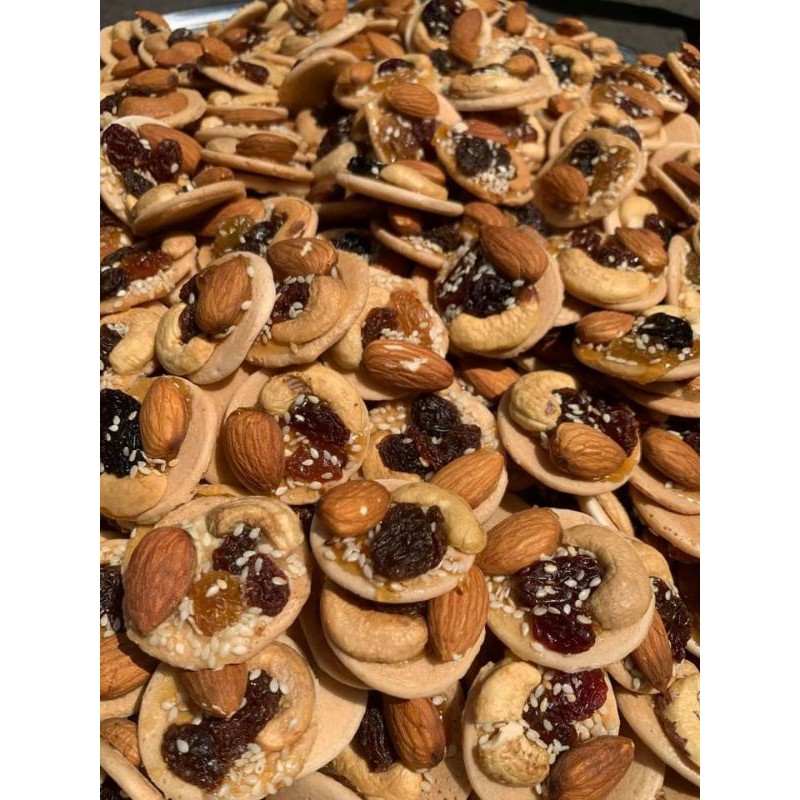 BÁNH ĐỒNG TIỀN KÈM HẠT DINH DƯỠNG LON 300GR[FREE SHIP] TỪ ĐƠN 50K, [Loại Đặc Biệt] Hàng ngon nhà làm