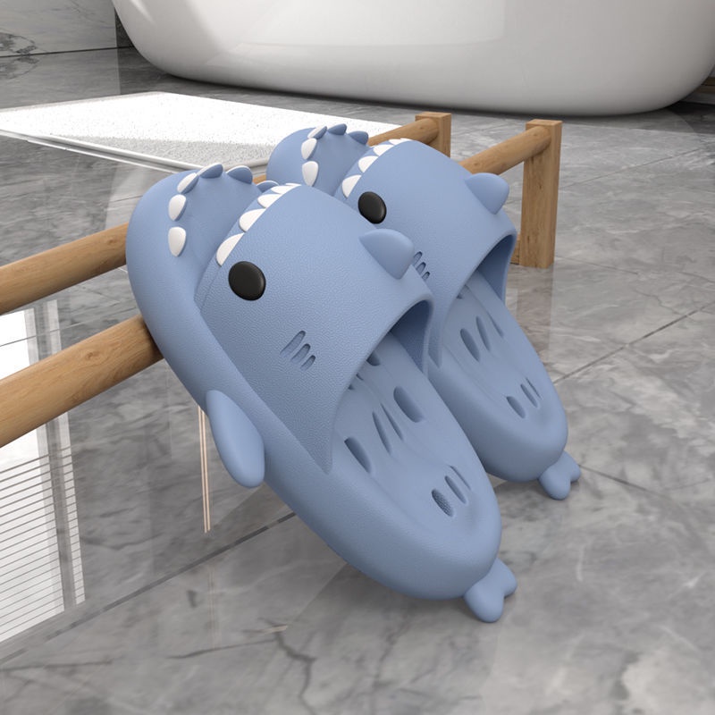 Dép Sandal Hở Ngón Chống Trượt Hình Cá Mập Dễ Thương Thời Trang Đi Biển Cho Nam Và Nữ