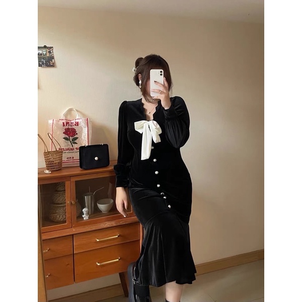 Váy Nhung Đuôi Cá Khuy Ngọc Tiểu Thư Hàng QC ảnh thật cận chất Kaylee | BigBuy360 - bigbuy360.vn