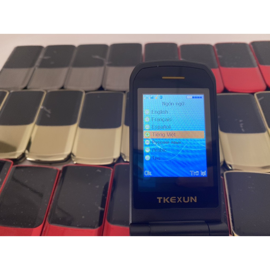 Điện Thoại Độc Lạ Pin Khủng NK2720 Nắp Gập Màn Hình 2.4inch Cảm ứng Thay Đổi Giọng Nói Nghe FM không Cần Tai Nghe | BigBuy360 - bigbuy360.vn