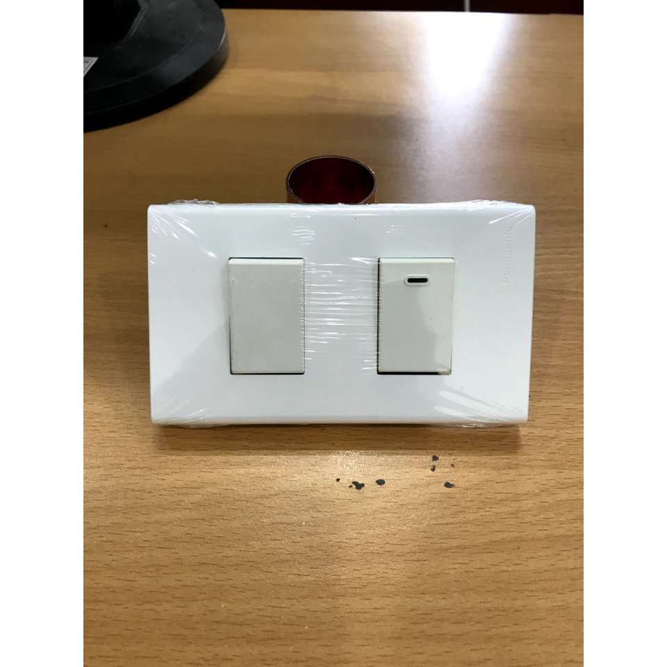 Mặt chứa công tắc thiết bị điện Panasonic - Wide Hàng chính hãng Cao Cấp