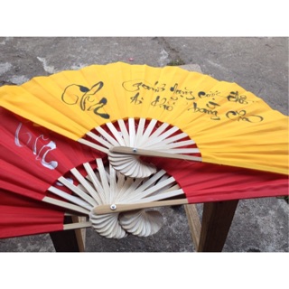 10 Quạt vải thư pháp