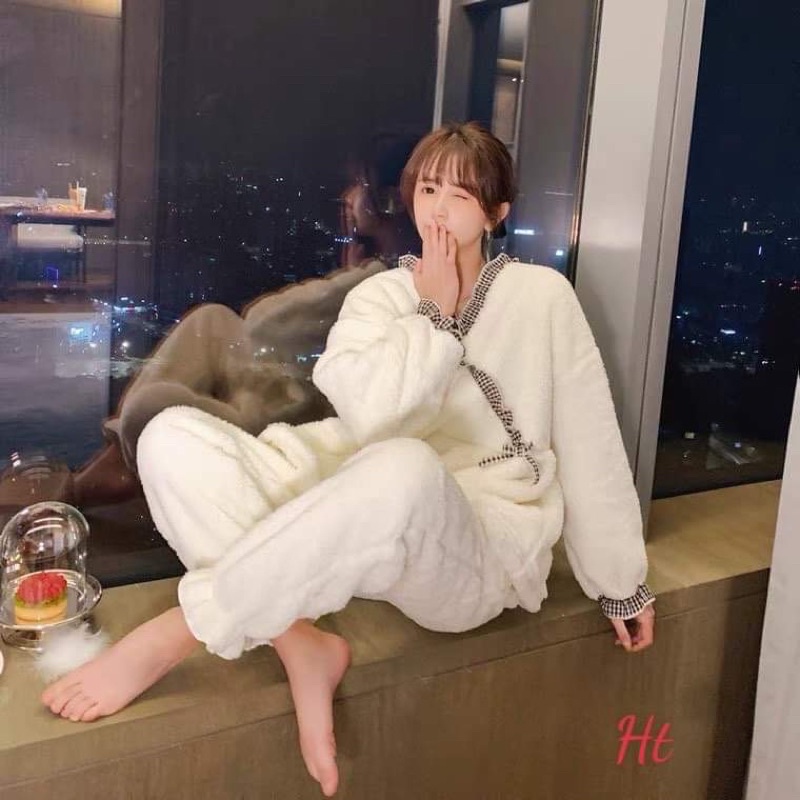 Bộ ngủ lông viền kẻ kèm bờm H2