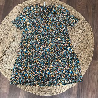 Đầm bcbg suông