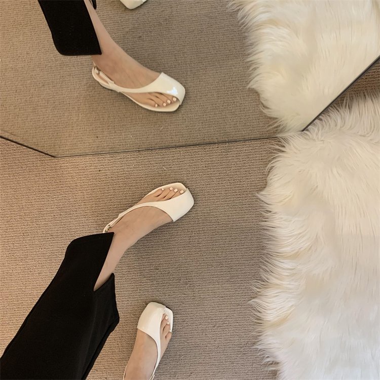 Xăng đan Mũi Vuông Thời Trang Dành Cho Nữ