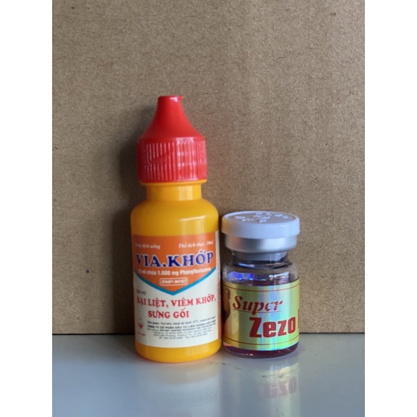 Combo 1 lọ té gió ZEZO ff 5ml và 1 lọ vina khớp 10ml dành cho gà