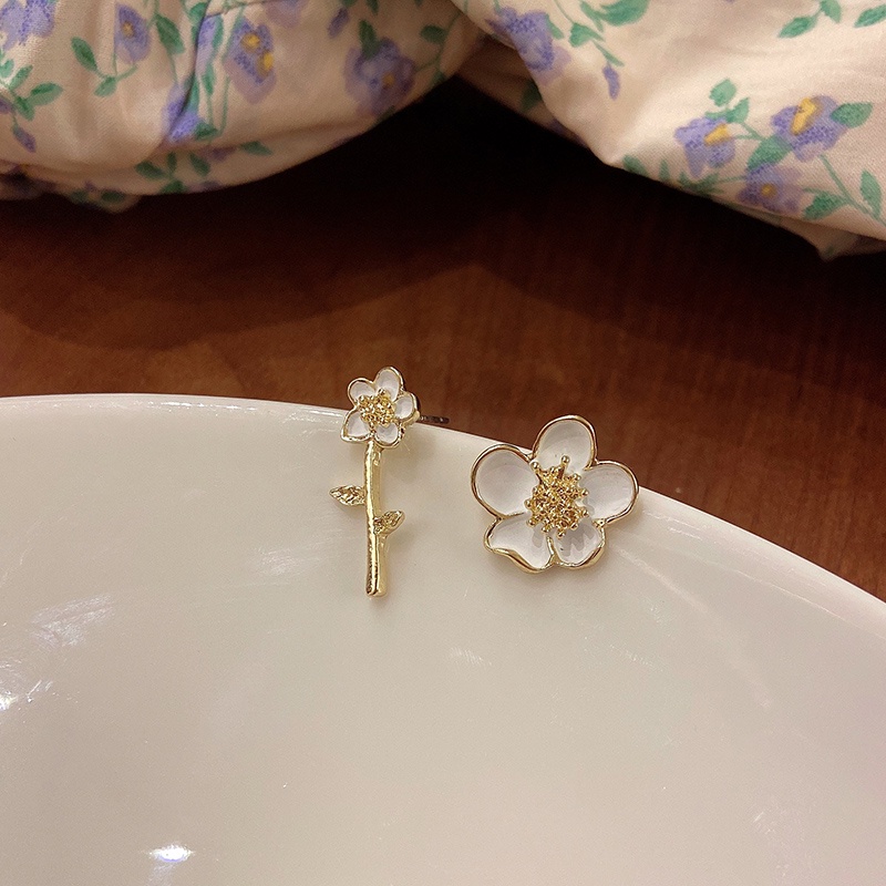 Đôi Khuyên Tai Hình Hoa Thời Trang Cho Nữ