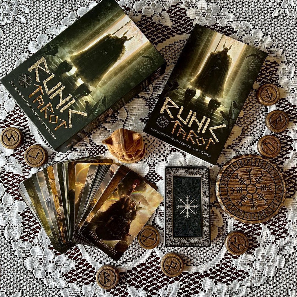 Bài Runic Tarot Kit