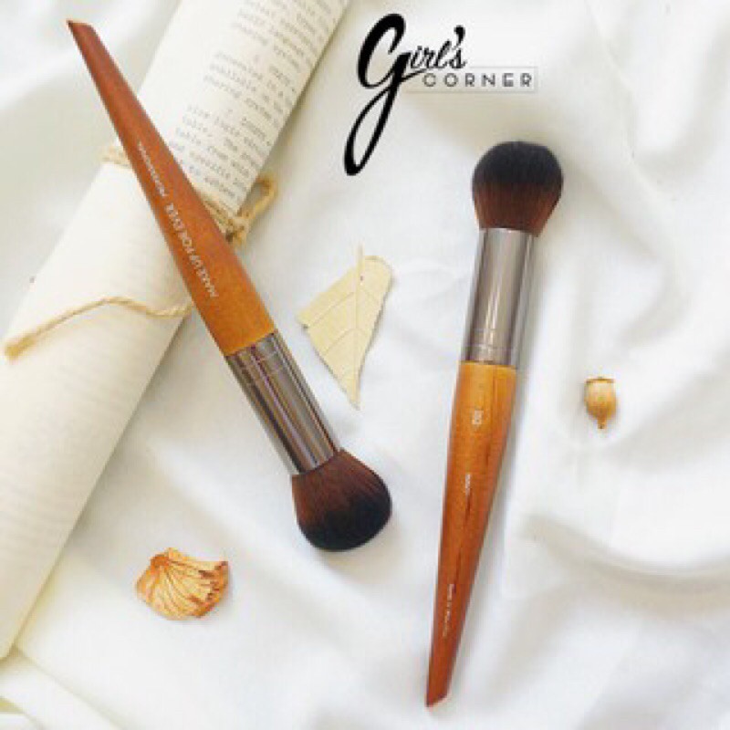 Cọ Highlight - Setting - Má Hồng Makeup Forever 152