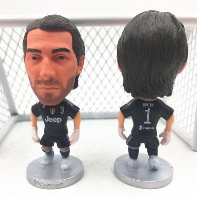 Tượng thủ môn Buffon Juventus