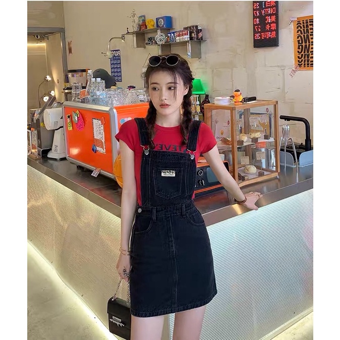 Váy yếm jeans dáng ngắn