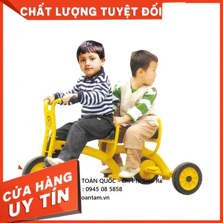 hàng chất lượng - Xe đạp đôi trẻ em luôn là món đồ chơi tập thể được các bé yêu thích
