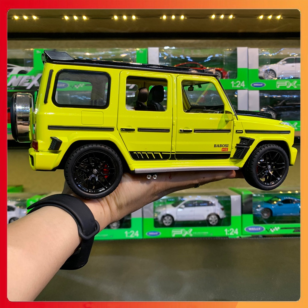 Xe mô hình Mercedes Benz G700 Brabus cao cấp tỉ lệ 1:18 hãng WEITUO màu vàng, màu đỏ