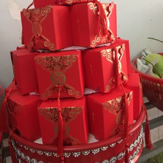 Hộp quà cuoi combo 20 cái