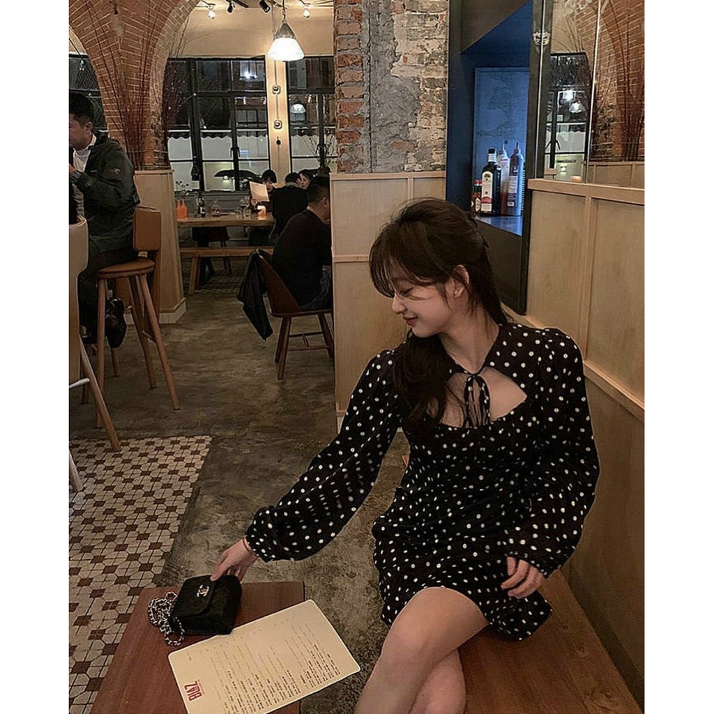 Đầm Nữ Sexy Cổ Hở Dài Tay, Vải Voan Họa Tiết Chấm Bi Đen, Thiết Kế Hàn Quốc SANMAY - VD017 | BigBuy360 - bigbuy360.vn