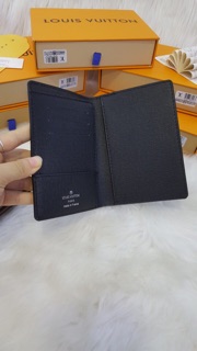 Ví passport LV