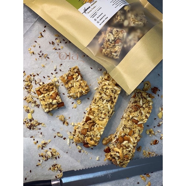 [Mã GROSALE giảm 10% đơn 150K] Nutty Granola Bar - Thanh Hạt Dinh Dưỡng 200gr - Ola Granola