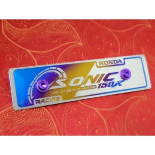 Bảng tên titan sonic 3D  tặng kèm 2 ốc Gr5 xanh tím