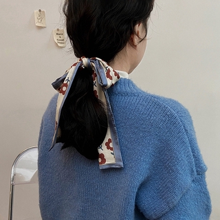  Khăn Lụa Buộc Tóc Phong Cách Cổ Điển Cho Nữ