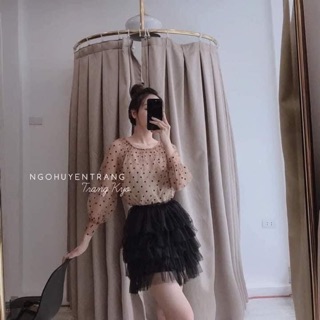 Chân váy ren ngắn tầng