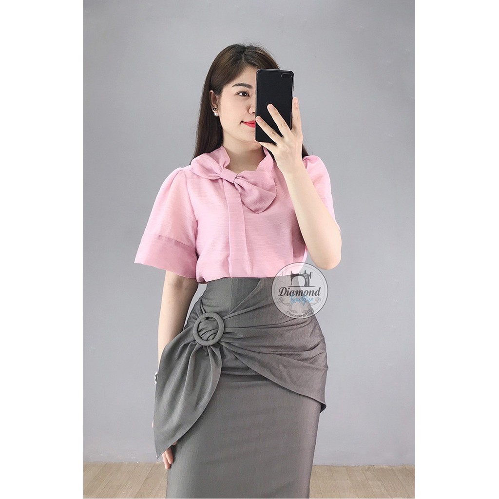 Chân Váy Bút Chì Công Sở Khoen Tròn Lệch