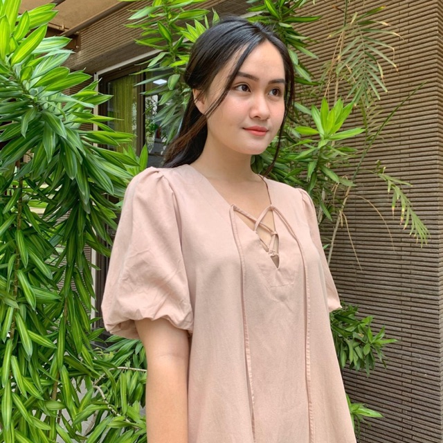 Thanh lý váy Dottie size M