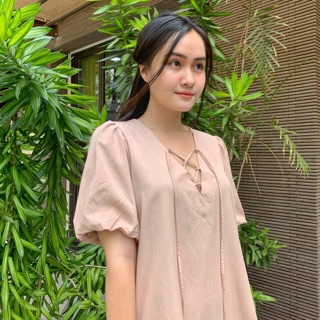 Thanh lý váy Dottie size M