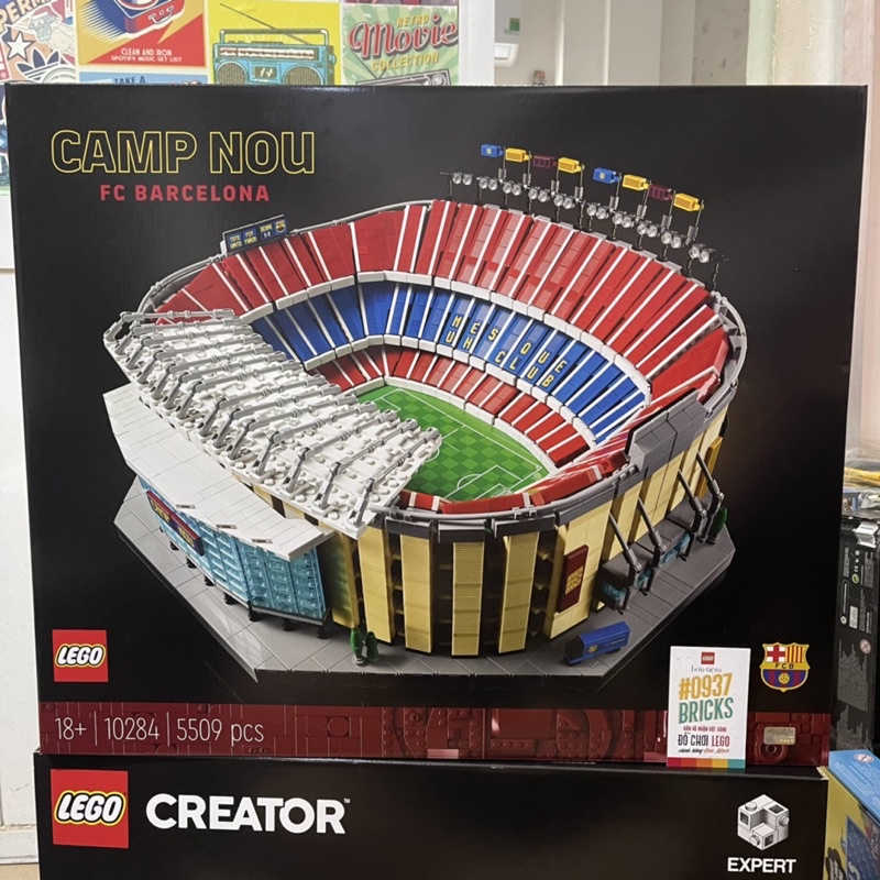 LEGO 10284 Camp Nou – FC Barcelona - SÂN VẬN ĐỘNG NOU CAMP