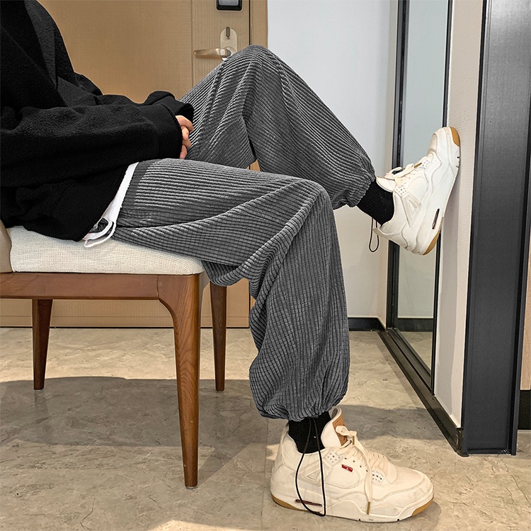 Quần Ống Rộng Nam Nữ Unisex - Rew2021 - Quần Jogger Thể Thao Ulzzang - Chất Nỉ Tổ Ong Cạp Chun Dây Rút Gấu - 3 Màu
