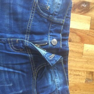 Quần jeans cho bé trai