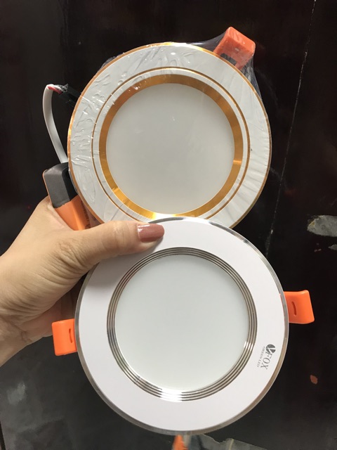 Downlight đổi màu Phi90/7W FOX