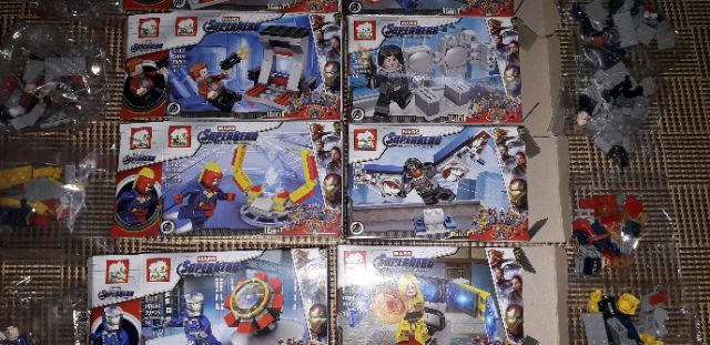 Sét 16 hộp lắp ráp LegoSuper Hero 1183 có trên 600 chi tiết bằng nhựa ABS