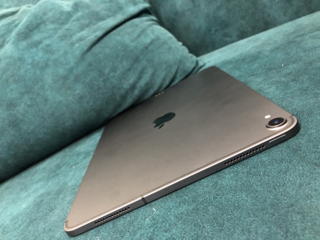Ipad Pro 2018 11” 64gb bản dùng được sim mới 99,99% | BigBuy360 - bigbuy360.vn