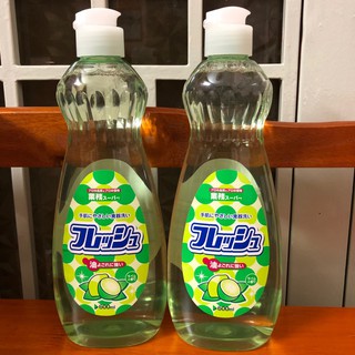 Nước rửa chén Rocket hương chanh 600ml
