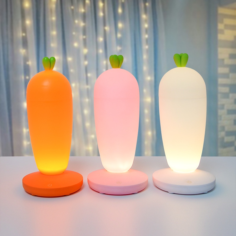 Đèn ngủ cà rốt có đế dễ thương - Decor phòng ngủ - Quà tặng dễ thương