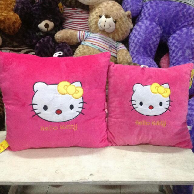Gối vuông Hello Kitty 35cm