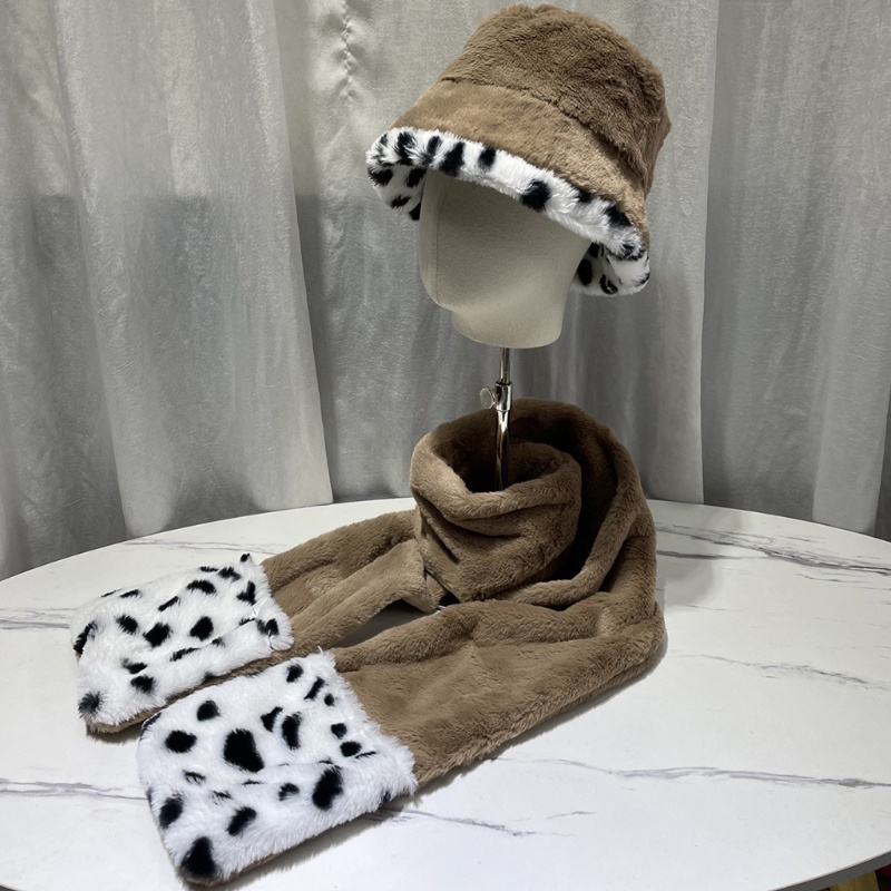 Mũ Tai Bèo Phủ Lông Dày Dặn In Họa Tiết Bò Sữa Đen Phong Cách Hip Hop Cá Tính