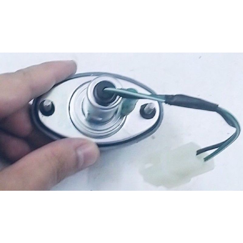 Đèn soi biển số ô tô