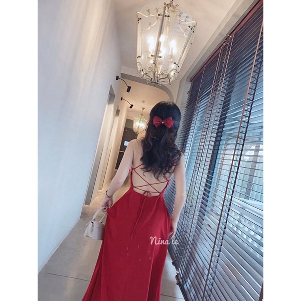 Đầm maxi đỏ hai dây cúp ngực hở lưng đan dây kèm feedback khách mặc