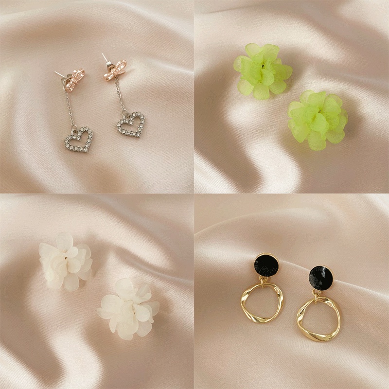 Bông tai hình dáng độc đáo nữ tính