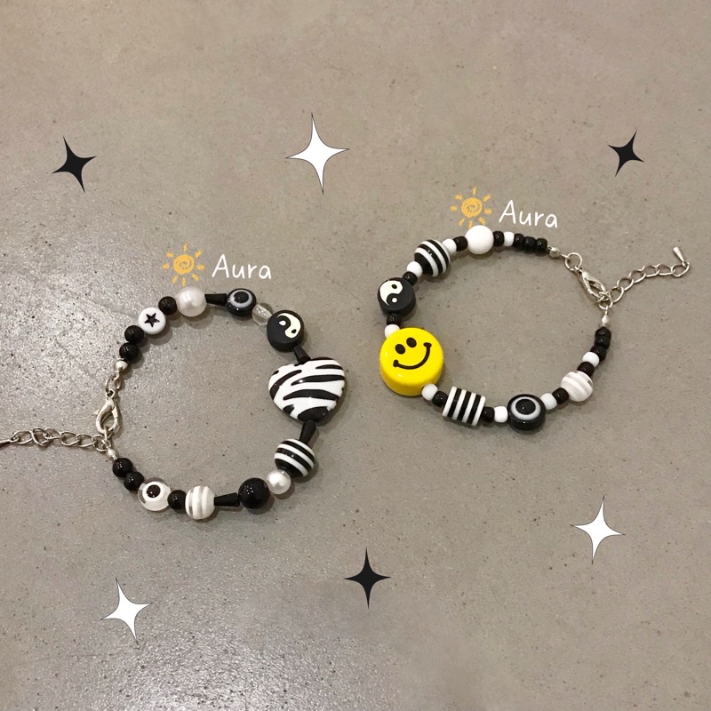 Vòng tay Trắng đen Handmade thiết kế bởi Aura